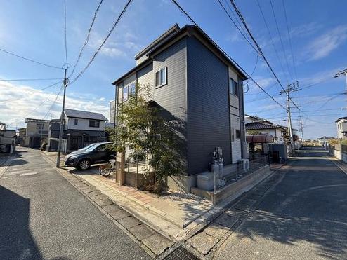 福岡市西区泉の中古一戸建て外観画像